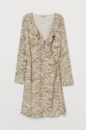 Vestido cruzado con estampado 10.99 €