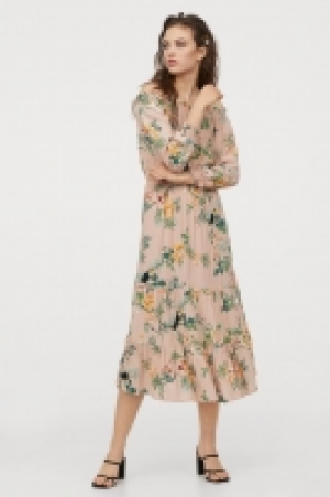 Vestido hombro descubierto 14.99 €