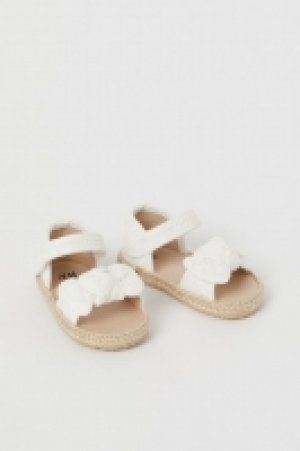 Sandalias 6.99 €