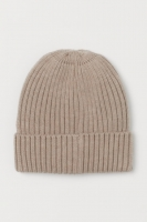 Gorro en lana de canalé 10.99 €