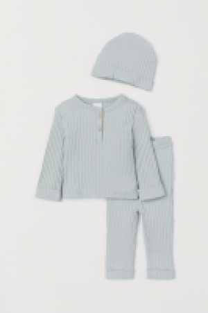 Conjunto de 3 piezas de punto 20.99 €