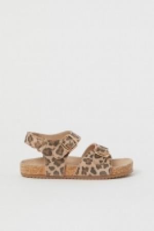 Sandalias de piel 17.99 €