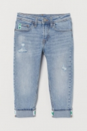 Relaxed Tapered Fit Jeans 13.99 €