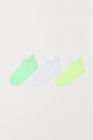Pack 3 calcetines de deporte 5.99 €
