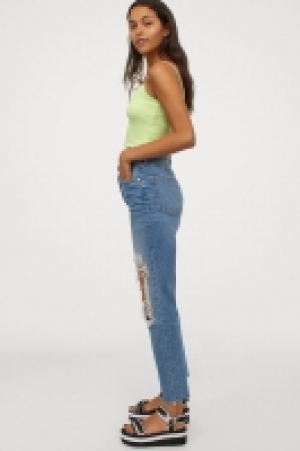 Top cropped de tirantes 3.99 €