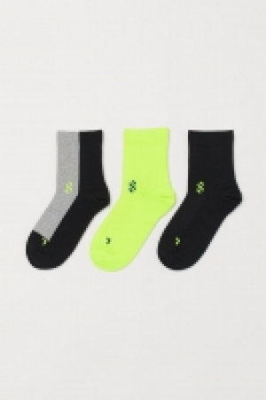 Pack 3 calcetines de deporte 3.99 €