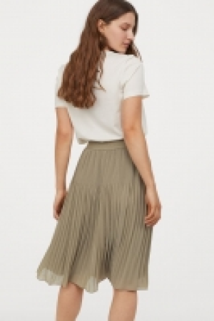 Falda plisada 15.99 €