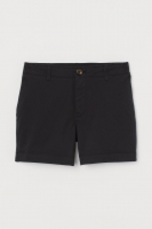 Chinos cortos 11.99 €