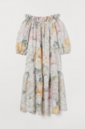 Vestido hombro descubierto 17.99 €