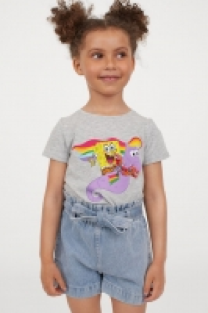 Camiseta con aplicación 5.99 €