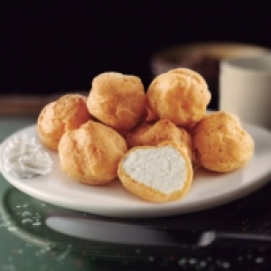 Profiteroles de nata 2.99 €