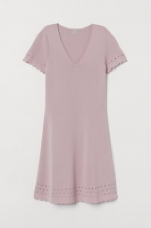 Vestido de punto fino 15.99 €