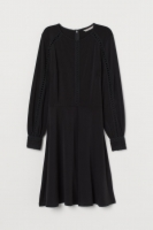 Vestido de punto con encaje 11.99 €