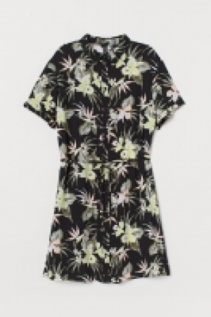Vestido camisero corto 12.99 €