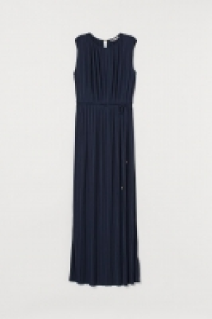 Vestido largo plisado 23.99 €