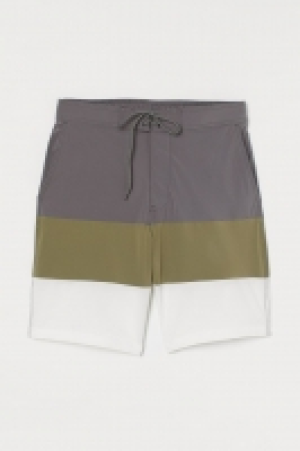Bañador hasta la rodilla 13.99 €