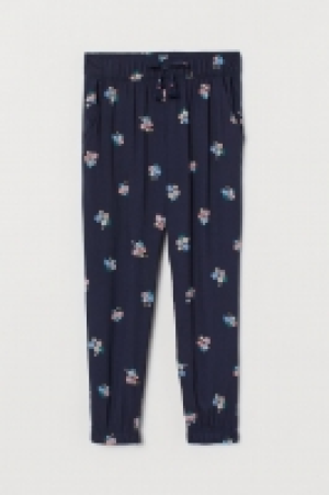Pantalón sin cierre 5.99 €