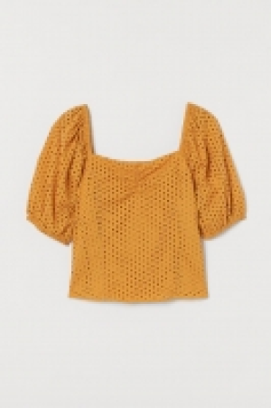 Blusa con bordado inglés 9.99 €