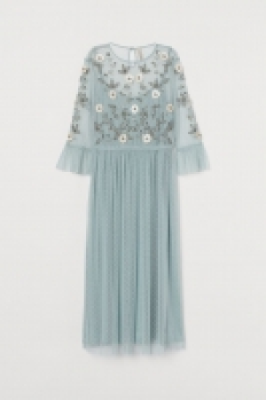 Vestido con bordado de cuentas 34.99 €