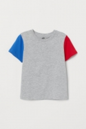 Camiseta en bloques de color 3.99 €