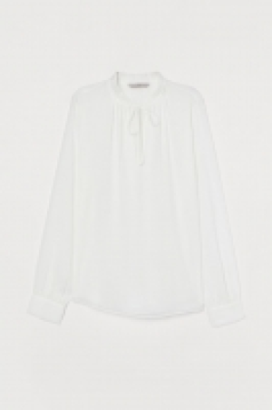 Blusa con cuello plisado 12.99 €