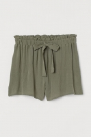 Pantalón corto arrugado 8.99 €