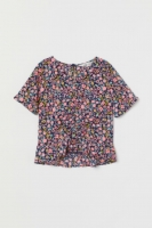 Blusa con volantes 3.99 €