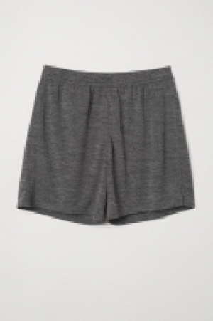 Pantalón corto de deporte 5.99 €