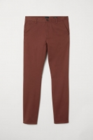 Chinos de algodón Slim Fit 12.99 €