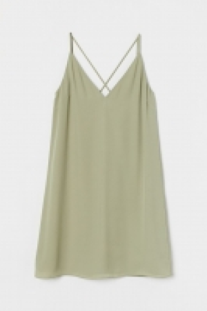 Vestido lencero escote en V 14.99 €