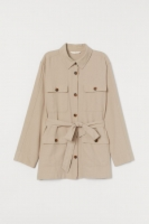 Chaqueta camisera con cinturón 15.99 €