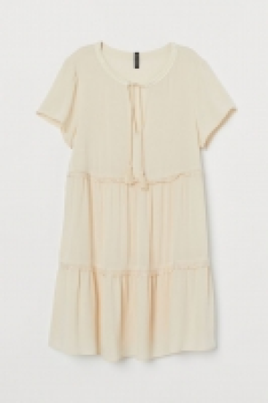Vestido en crepé con encaje 15.99 €