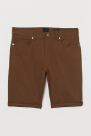 Pantalón corto Slim Fit 11.99 €