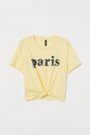 HM  Camiseta con nudo