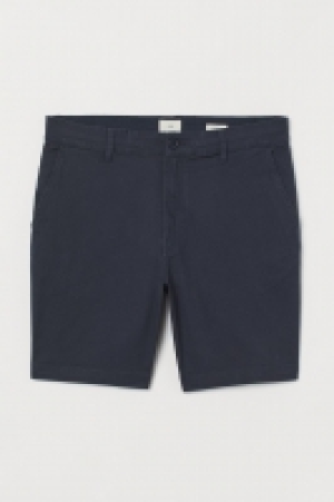 Chinos cortos de algodón 13.99 €