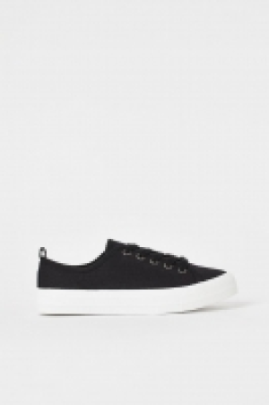 Zapatillas deportivas de lona 8.99 €