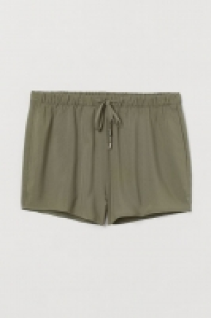 Pantalón corto sin cierre 6.99 €