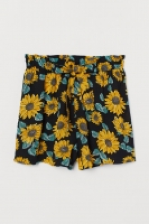 Pantalón corto arrugado 10.99 €