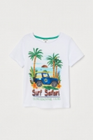 Camiseta clásica con motivo 2.99 €