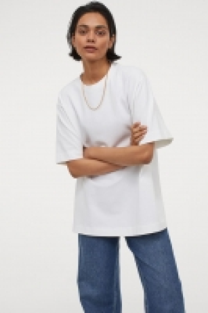 Camiseta oversize 17.99 €