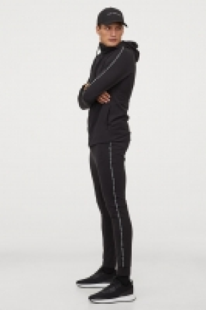 HM  Chaqueta de deporte Muscle fit