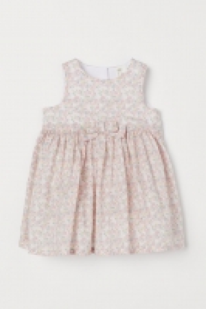 Vestido de corte circular 3.99 €
