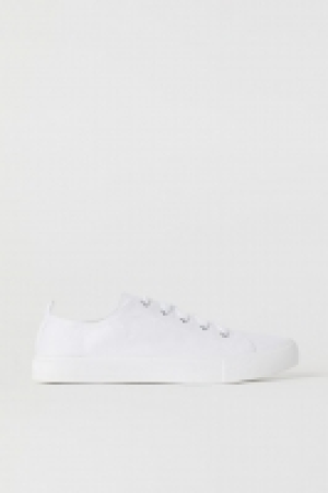 Zapatillas deportivas de lona 7.99 €