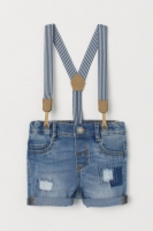 Vaquero corto con tirantes 8.99 €