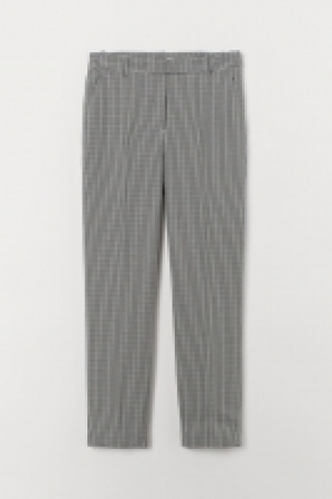 Pantalón pitillo 17.99 €