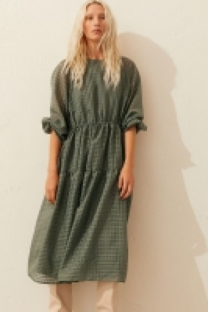 Vestido de jacquard 15.99 €