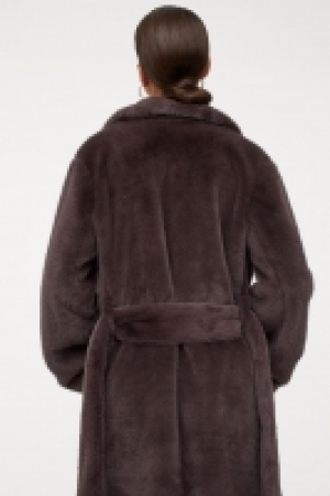 Abrigo en pelo sintético 49.99 €