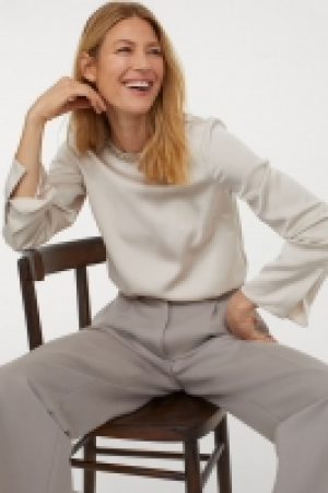 Blusa de satén 21.99 €