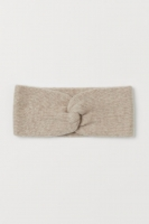 Cinta para el pelo en punto 2.99 €