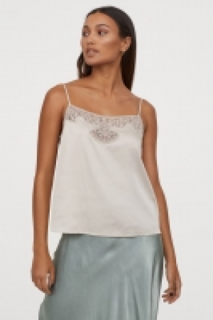 Top de encaje 14.99 €